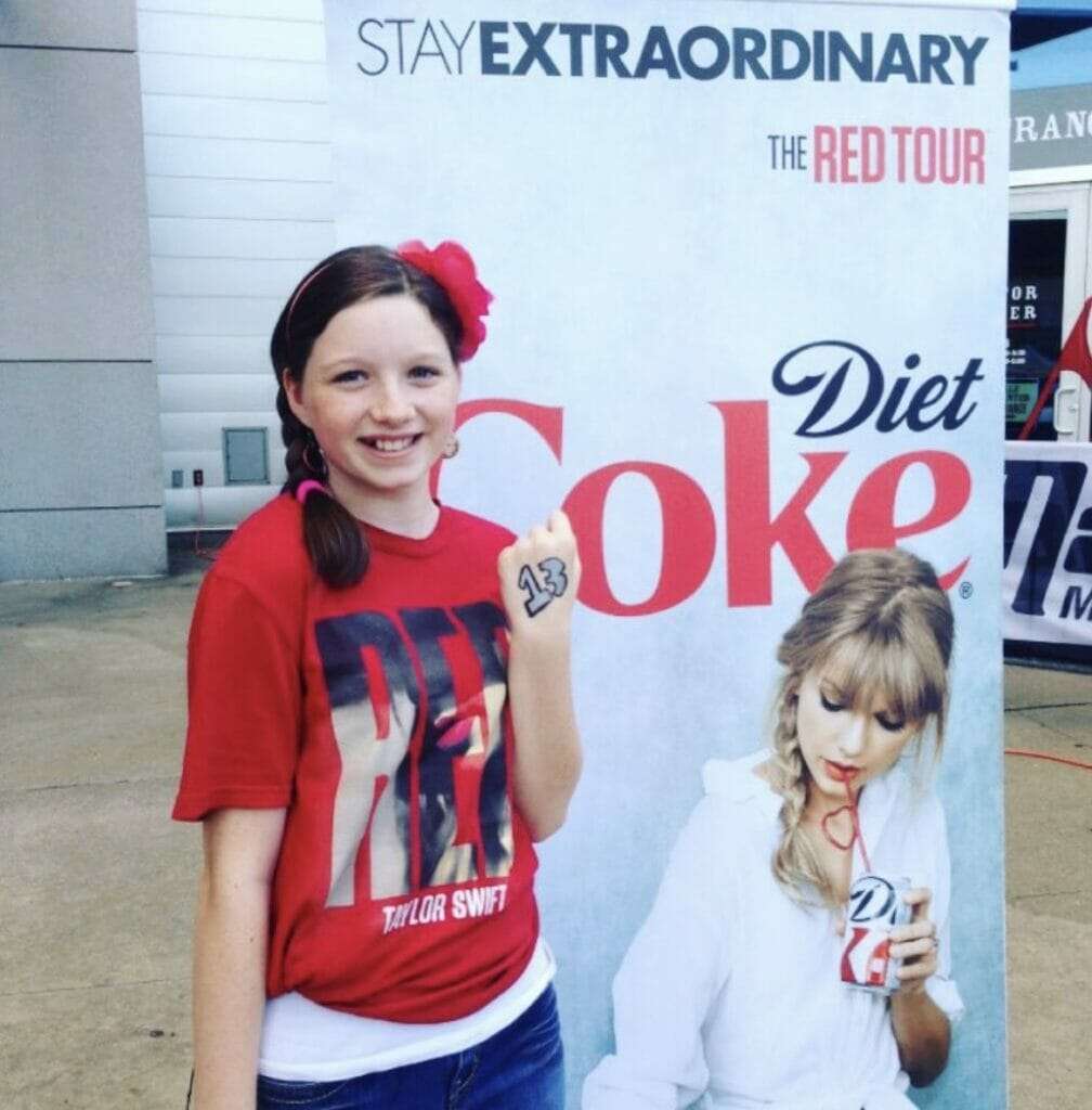 Ready for it?', Taylor Swift fan from Louisville goes viral as 'Blanket  Girl', News